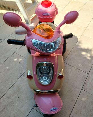 Vespetta bimba ricaricabile 6v