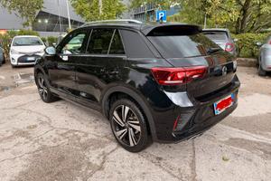 Volkswagen T roc R line 1.5 benzina 150 cv dsg