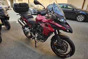 Benelli TRK 502 X TRK502 TRK502X BAULETTO GIVI