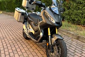 Honda Xadv 750