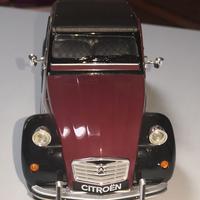 CITROEN 2 CV CHARLESTON (1982), 1/24 WELLY