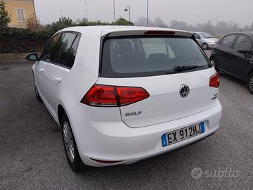 VOLKSWAGEN Golf 7ª serie - 2015