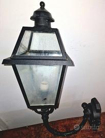 LAMPADA A MURO FERRO E VETRO
