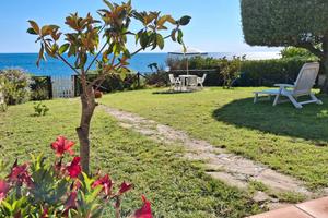 Direttamente sul mare di Acciaroli, Cilento