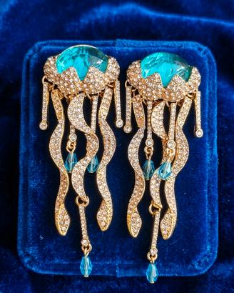 Orecchini pendenti vintage Medusa per donna