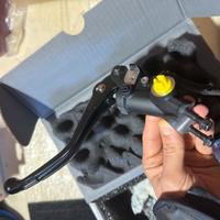 POMPA BREMBO SEMIRADIALE NUOVA (leggi descrizione)