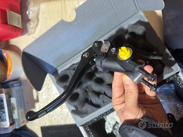 POMPA BREMBO SEMIRADIALE NUOVA (leggi descrizione)