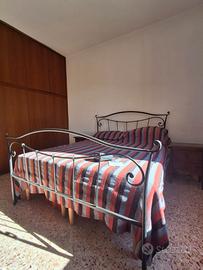 Struttura Letto matrimoniale in ferro battuto