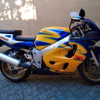 Suzuki GSX-R Srad 600 Corona Alstare