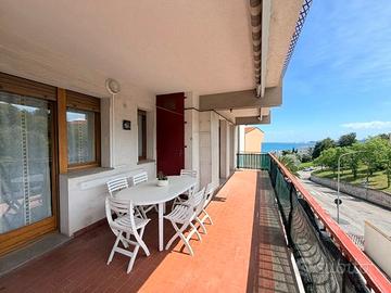 Falconara,  120 mq con  terrazzo e garage!