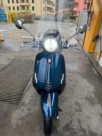 Vespa primavera 125 3v