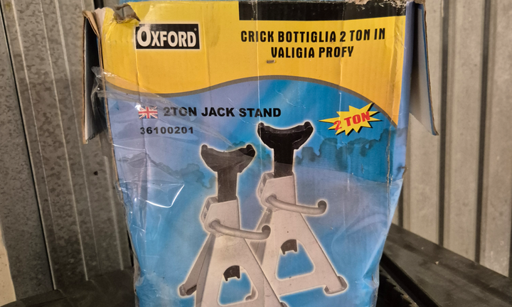 Piedini stazionamento camper