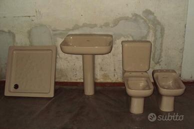 Servizi igienici IDEAL STANDARD nuovi linea CONCA