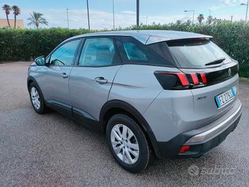 Peugeot 3008 BlueHDi 130 S&S Business