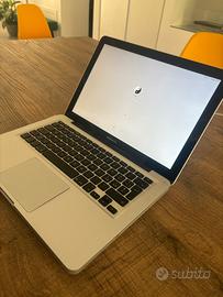 Apple MacBook Pro 2011