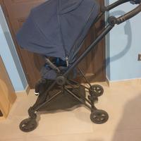 Passeggino e ovetto cybex