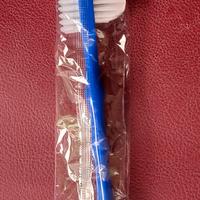 spazzolini per protesi e dentiere