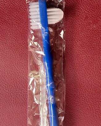 spazzolini per protesi e dentiere