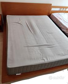 Letto matrimoniale