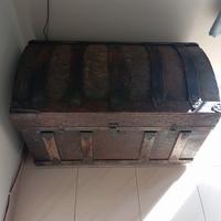 Baule porta biancheria inizio '900