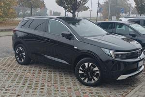 Opel grandland 1.5 elegance busiess full optional
