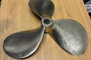 Elica in bronzo + 2 assi