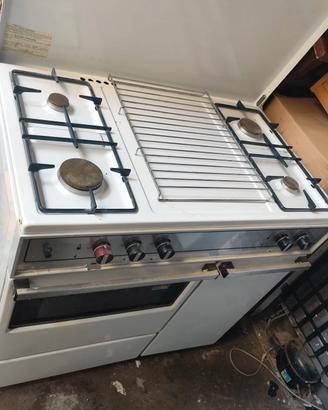 cucina in ottime condizione