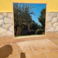 specchio da parete Ikea cornice legno chiaro 