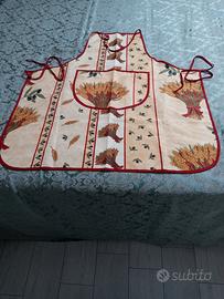 Grembiule cucina idrorepellente. Mai usato.