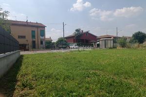 TERRENO PER EDIFICARE ABITAZIONE UNIFAMILIARE DI C