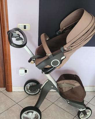 Duo Stokke ( Passeggino è Navicella)