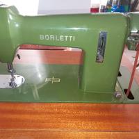 Macchina da cucire meccanica Borletti con mobile