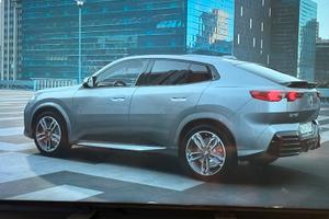 BMW iX2