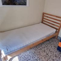 struttura letto singolo con materasso