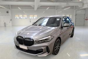 BMW 118 MSPORT AUTO 5 PORTE BERLINA