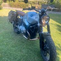 BMW R Ninet Scrambler Ohlins