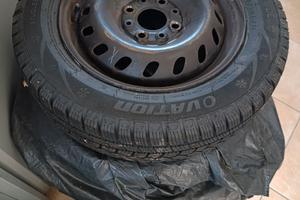 pneumatici con cerchi per fiat 600