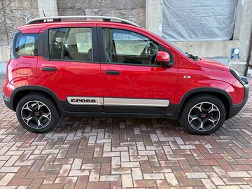 FIAT PANDA CROSS  1.0 Hybrid