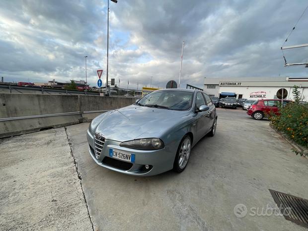 Alfa Romeo 147 1.9 JTD (115 CV) cat 5p. Distinctiv