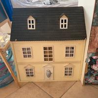 Casa bambole in miniatura