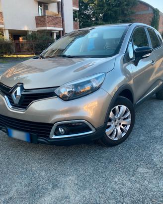 Renault Captur 1.5 dCi 90 CV