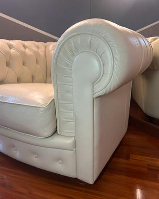 Coppia Poltrone Chester In Pelle - Repliche Frau