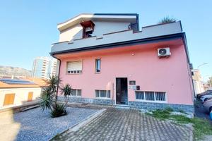 Iglesias via crocifisso 51