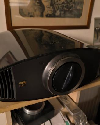 Sony Bravia VPL-VW60 videoproiettore