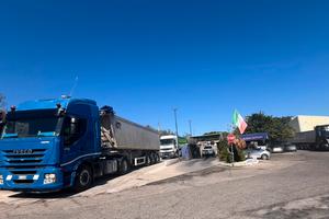 Auto lavaggio a mano