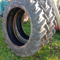 Gomme radiale 13.6 R 38