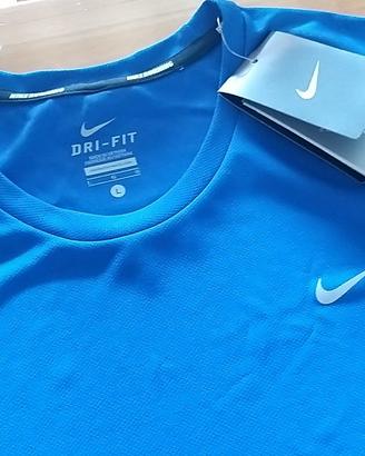 maglietta running Nike