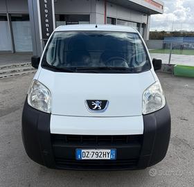 Peugeot Bipper Tepee 1.4 HDi 70CV Outdoor