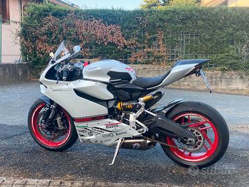 Ducati Panigale 899