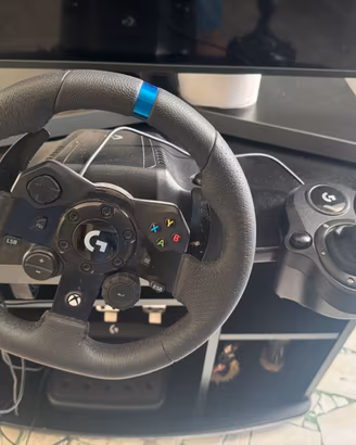 Logitech G923 volante + cambio logitech